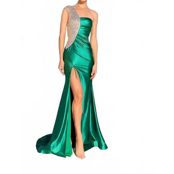 NEW VIENNA PROM emerald one shoulder rhinestone prom dress in green
